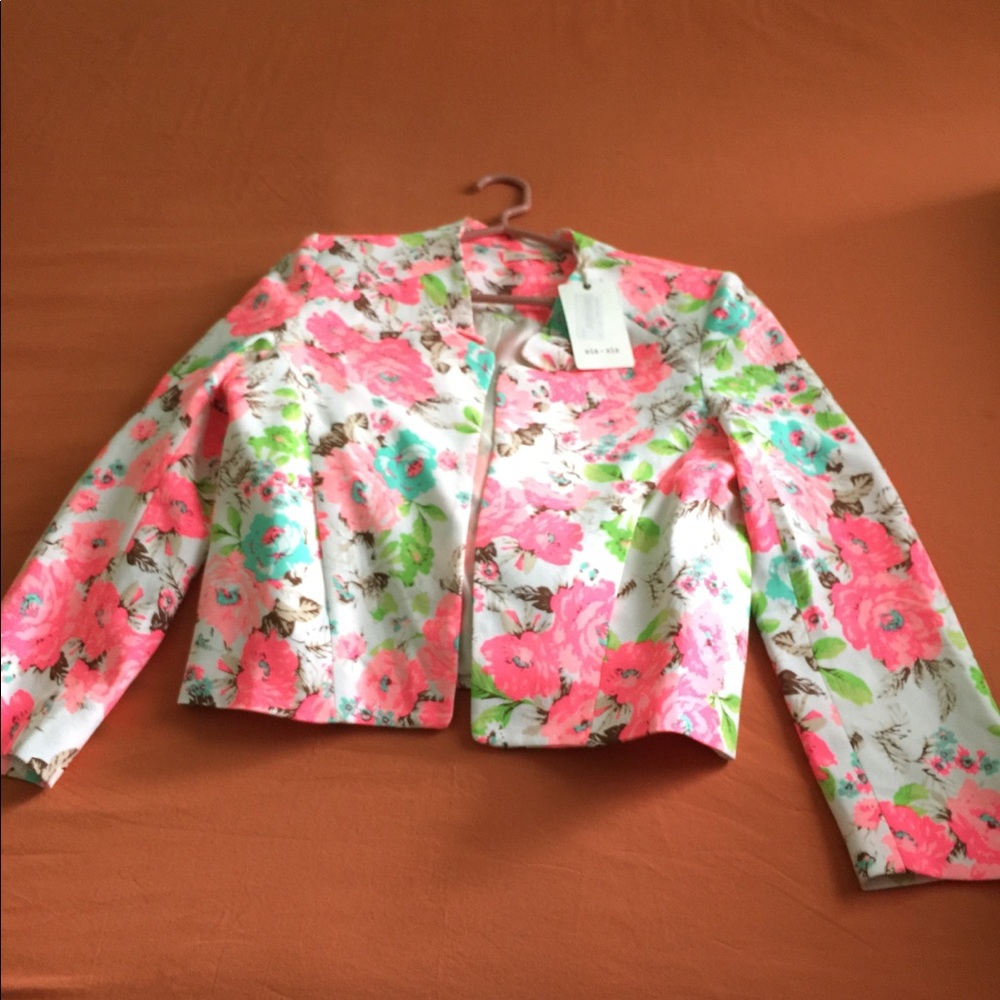 Spring Floral Pink Blazer